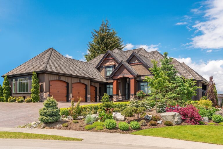 Selling Luxury Real Estate: Complete Guide to High-End Property Success